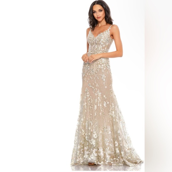 Mac Duggal FLORAL EMBROIDERED CORSET BODICE GOWN DRESS - Picture 1 of 9